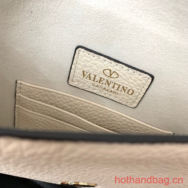 VALENTINO GARAVANI ROCKSTUD Clutch 0P87 white