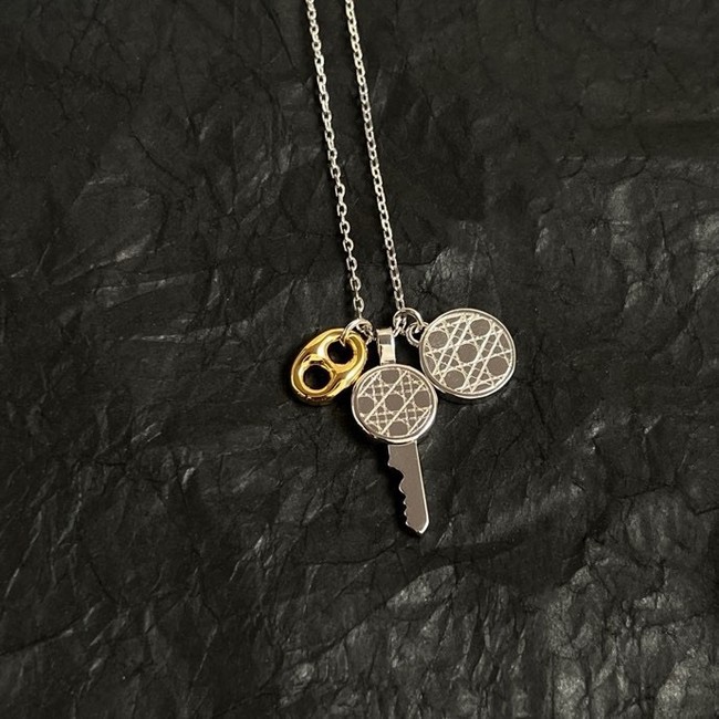 Dior necklace CE16440