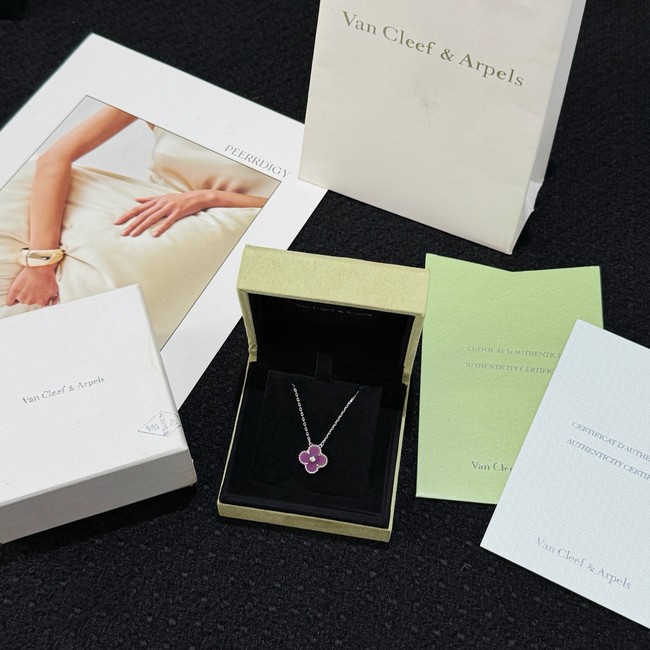 Van Cleef & Arpels necklace CE16662