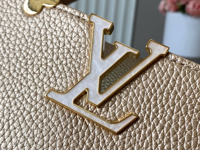 Louis Vuitton Capucines MM M23331 Gold