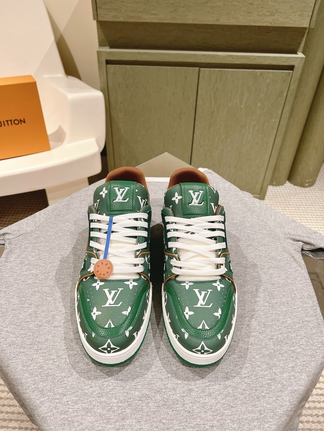 Louis Vuitton Sneaker 45037-2