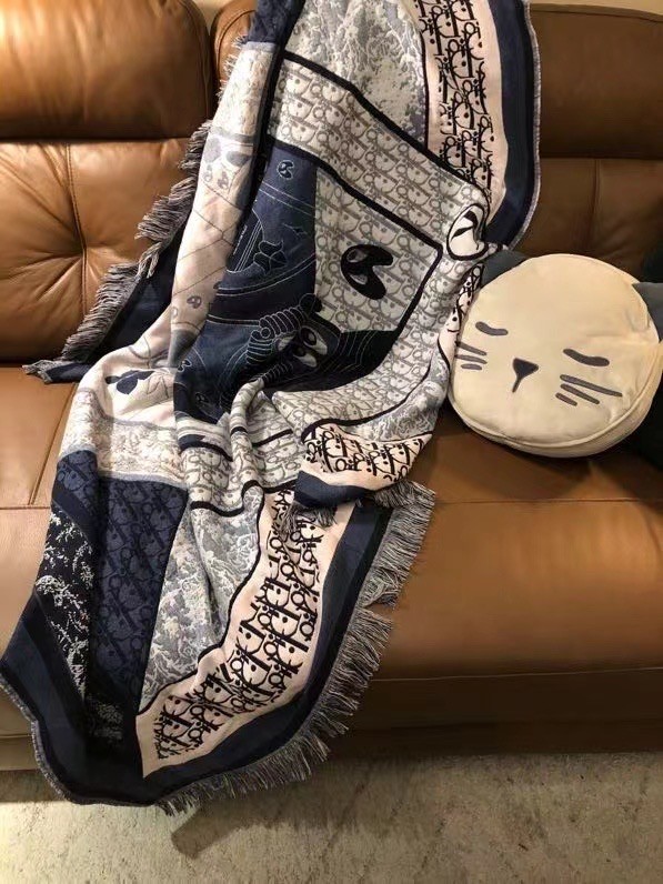 Dior Oblique Poncho Cashmere 21DOB9