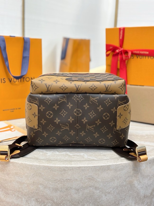 Louis Vuitton Discovery Backpack PM M26130