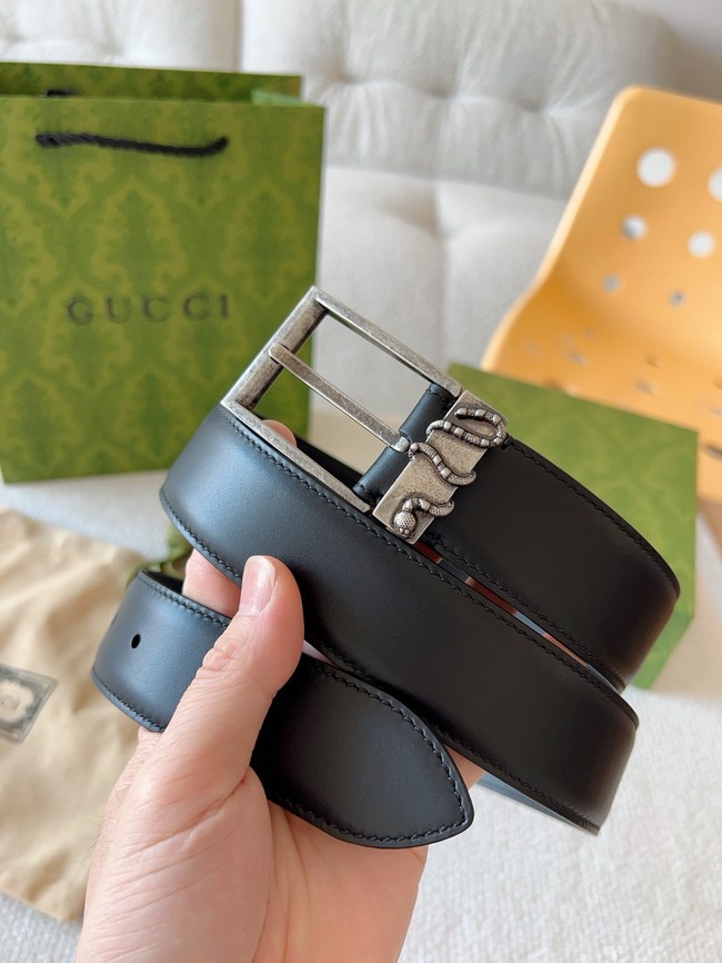 Gucci Belt with Interlocking G detail 673921-3