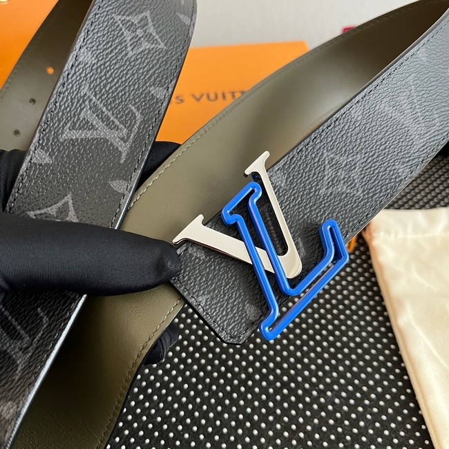 Louis Vuitton Initiales 40MM Reversible M9056