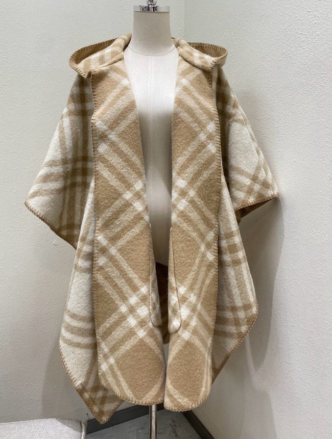 Burberry Cashmere cape 06398
