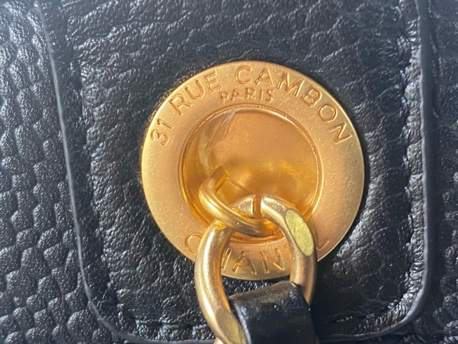 CHANEL Large Tote A66941 black