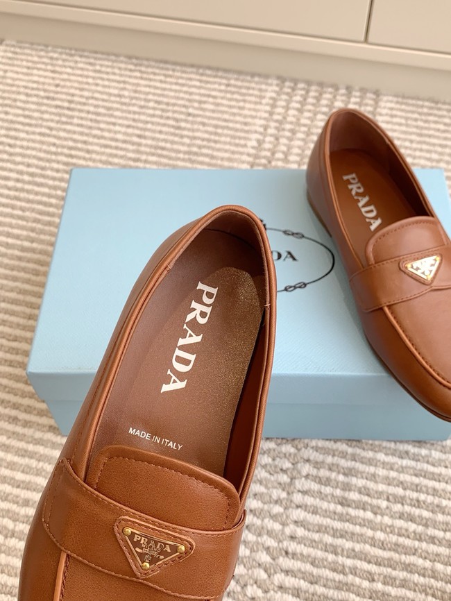 Prada leather loafers 87199-2