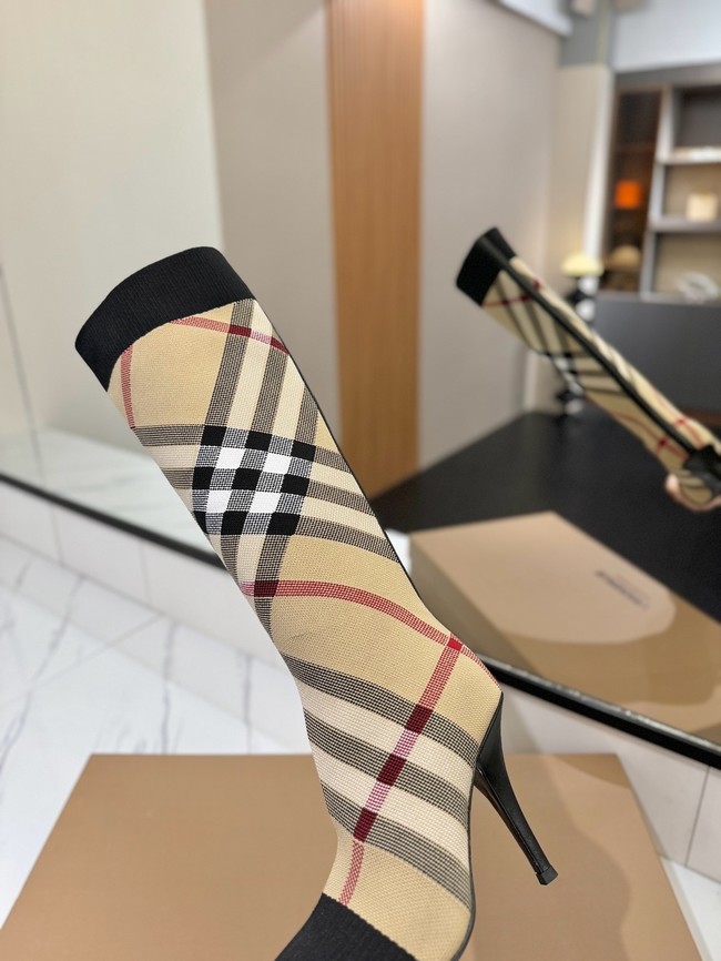 BurBerry High Boot 87215-2