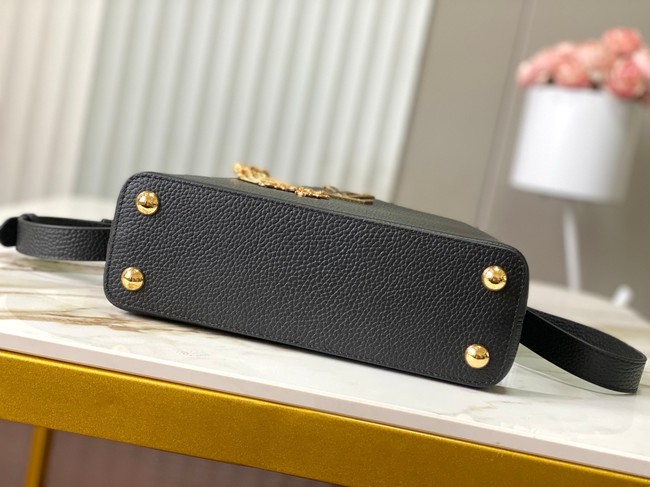 Louis Vuitton Capucines BB M26531 black
