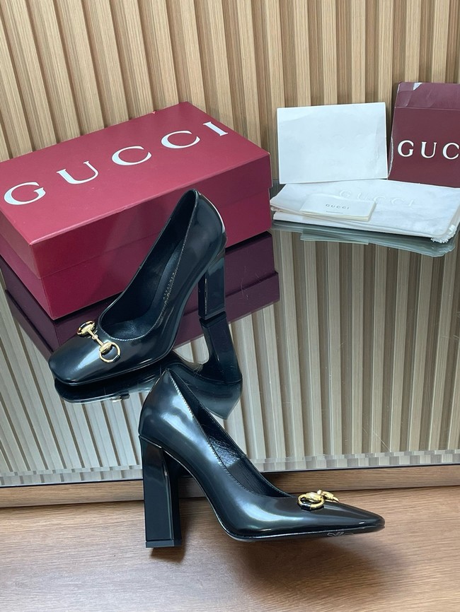 Gucci Womens Signora pump 865410-2