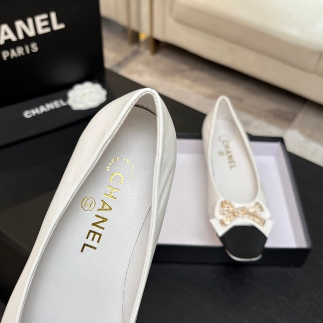 CHANEL Ballet flats C35960-2